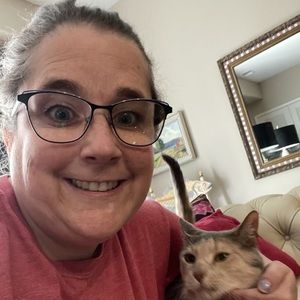 Meet your Posher, Julaina